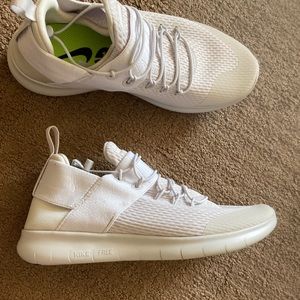 Nike Free RN Commuter Shoes